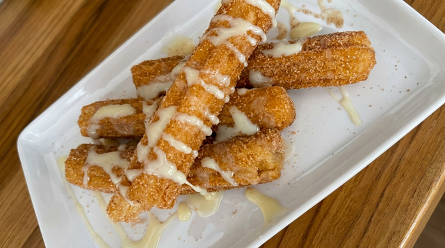 Churros Plain with Sugar & Cinnamon.
