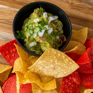 Chips & Guacamole (8oz)